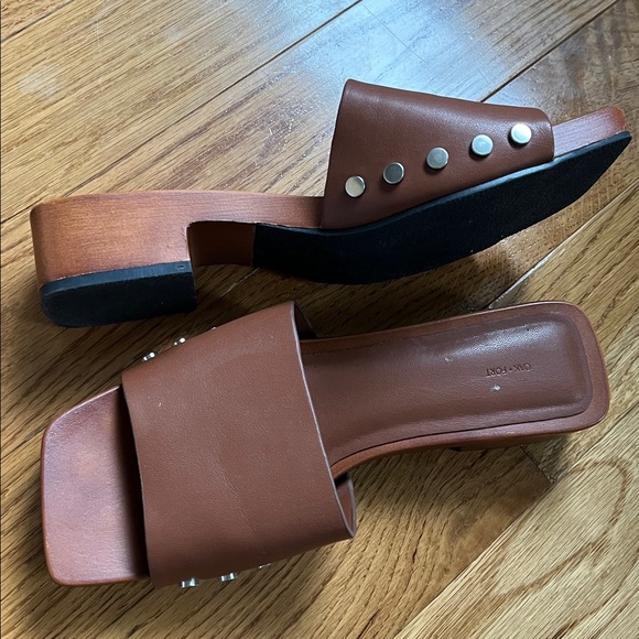 Oak & Fort | Women’s Size 7 Square Toe Clog Brown Slide Sandals - Picture 5 of 7